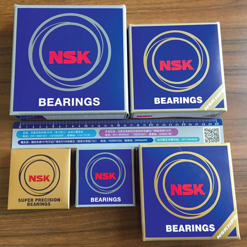 Gros plan sur les contrefaçons d'emballages et étiquettes NSK 